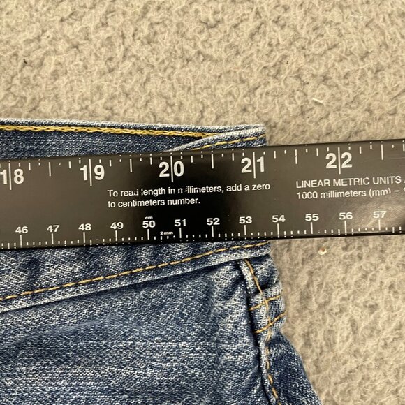 Levi's 505 Shorts Men 42 Blue Medium Wash Regular Fit Denim - Picture 9 of 14